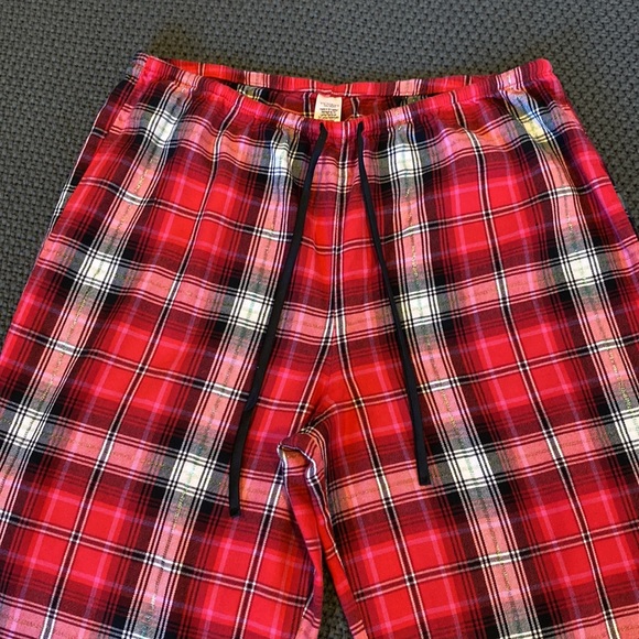 Victoria’s Secret Pajama Set - Picture 6 of 8